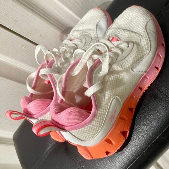 KAWAII GIRL REBOOK RUNNING SHOES  ZIG ZAG DYNAMICA  SZ 2Y WHITE HOT PINK ORANGE - Picture 11 of 13